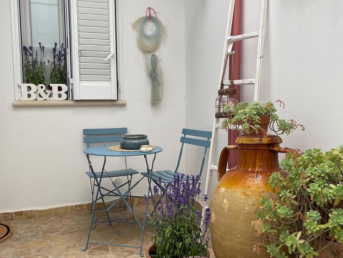 بورتو سيساريو B&B Vie Del Mediterraneo المظهر الخارجي الصورة
