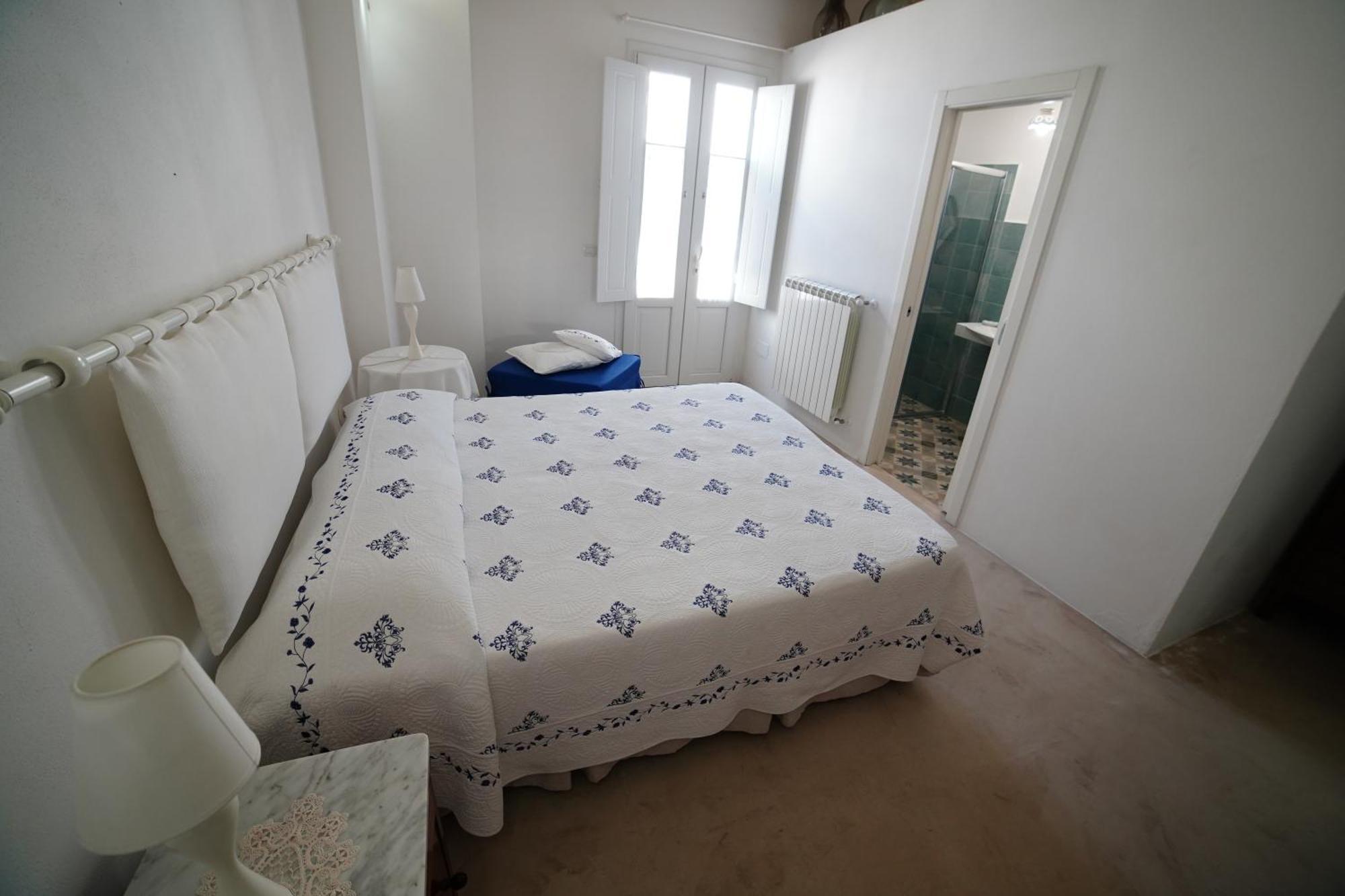 بورتو سيساريو B&B Vie Del Mediterraneo المظهر الخارجي الصورة